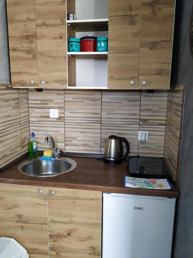 סטינג'ה Studio Kaca מראה חיצוני תמונה